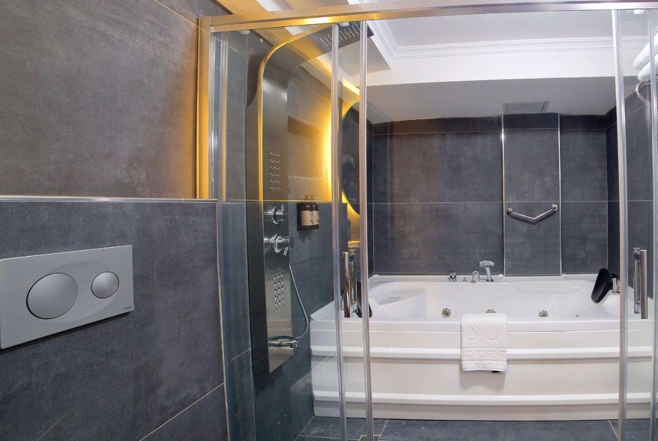 Days Inn By Wyndham Istanbul Arnavutkoy Ngoại thất bức ảnh