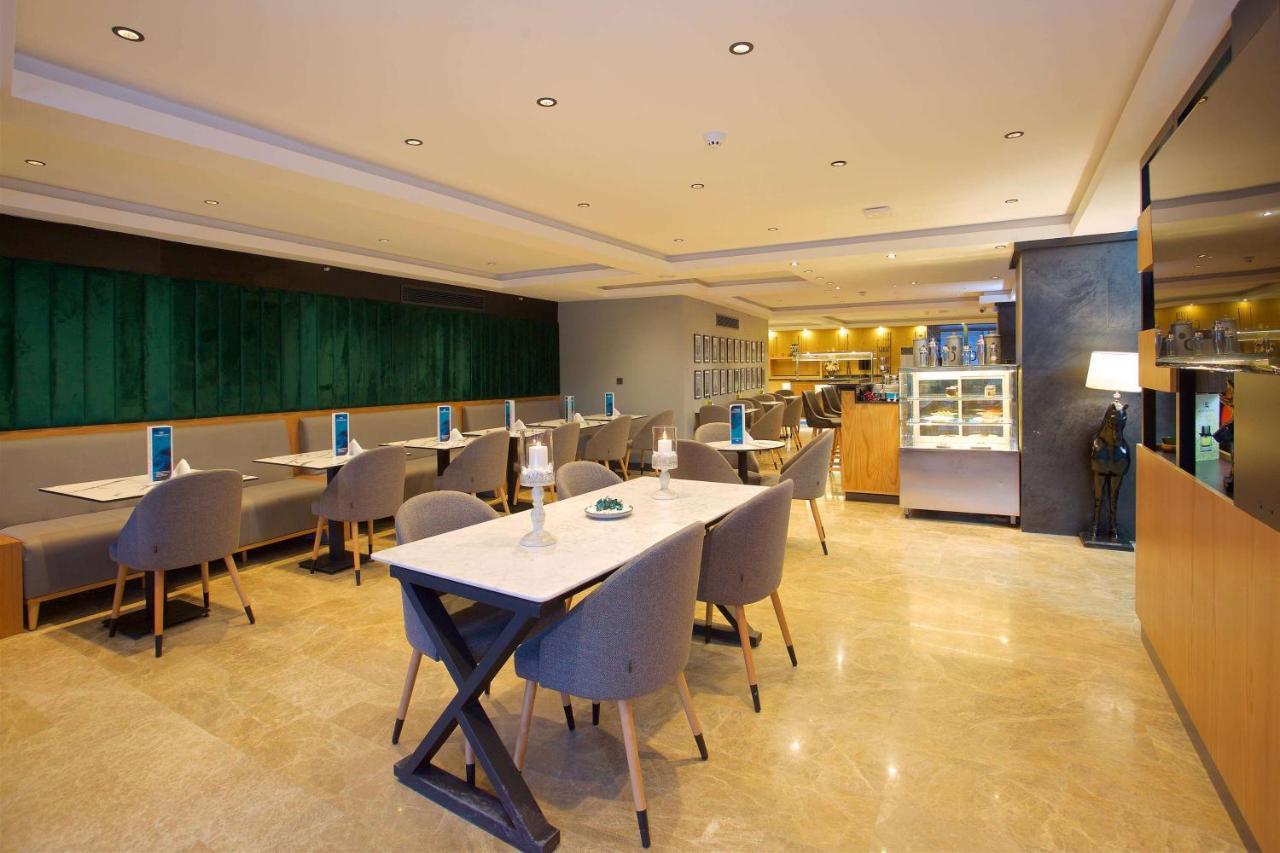 Days Inn By Wyndham Istanbul Arnavutkoy Ngoại thất bức ảnh
