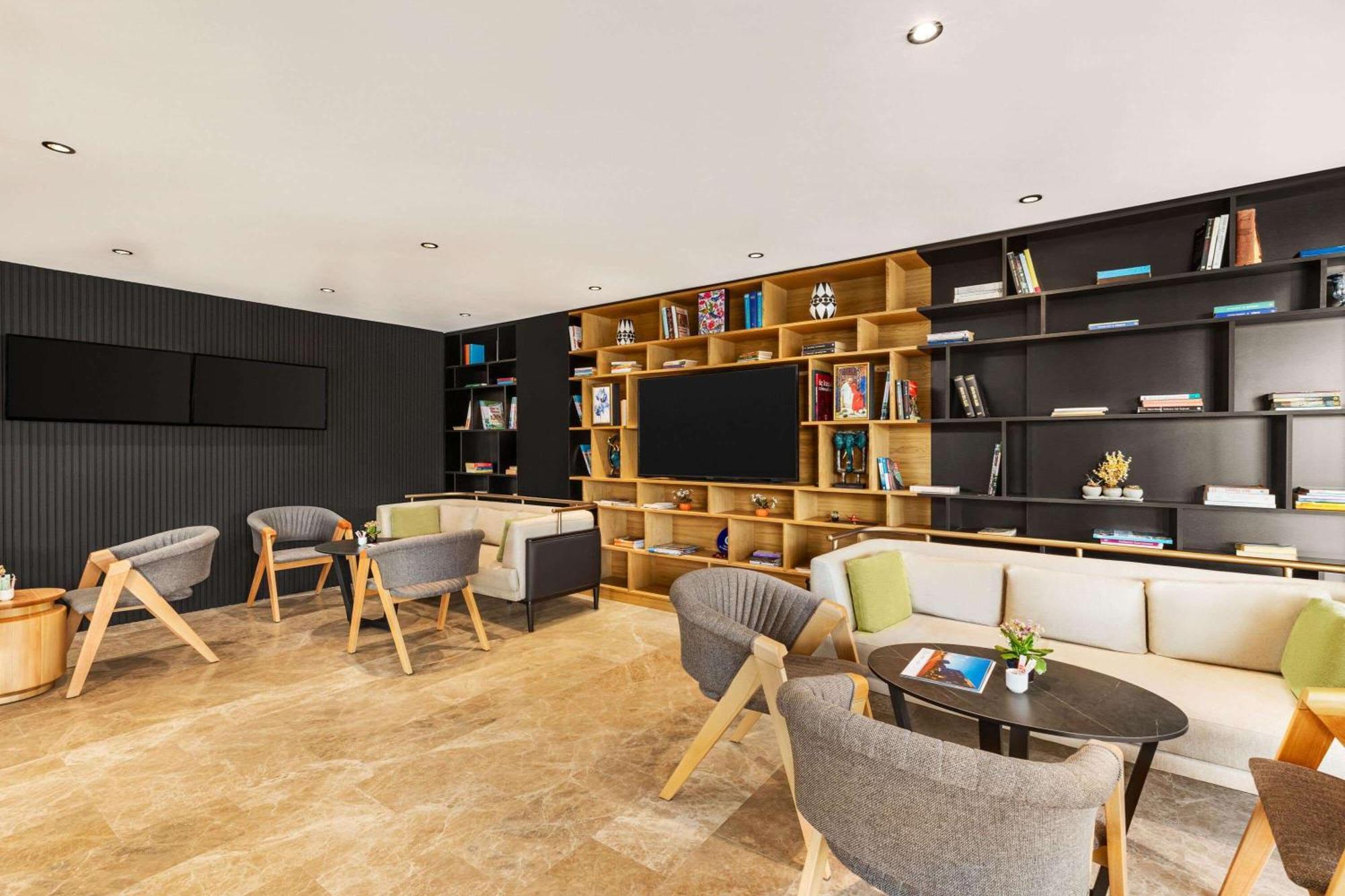 Days Inn By Wyndham Istanbul Arnavutkoy Ngoại thất bức ảnh